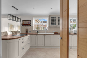 Photo 26- click for photo gallery